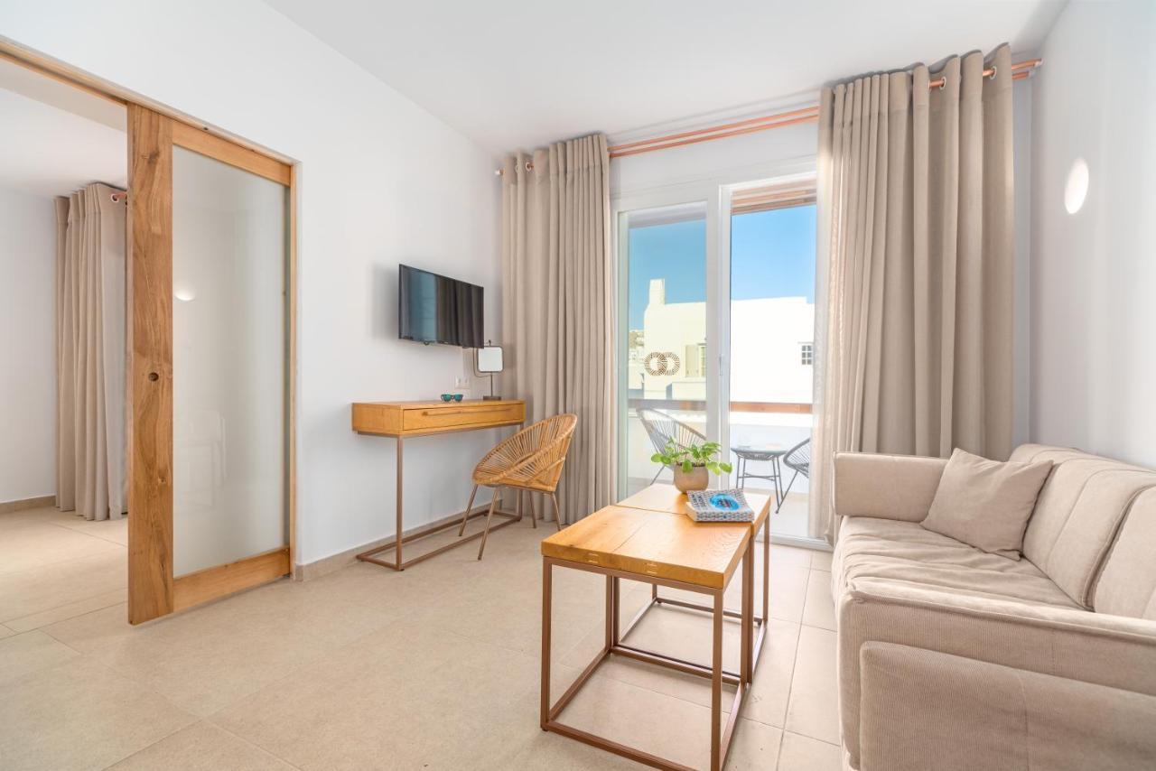 Omnia Mykonos Boutique Hotel & Suites Ornos  Exterior photo