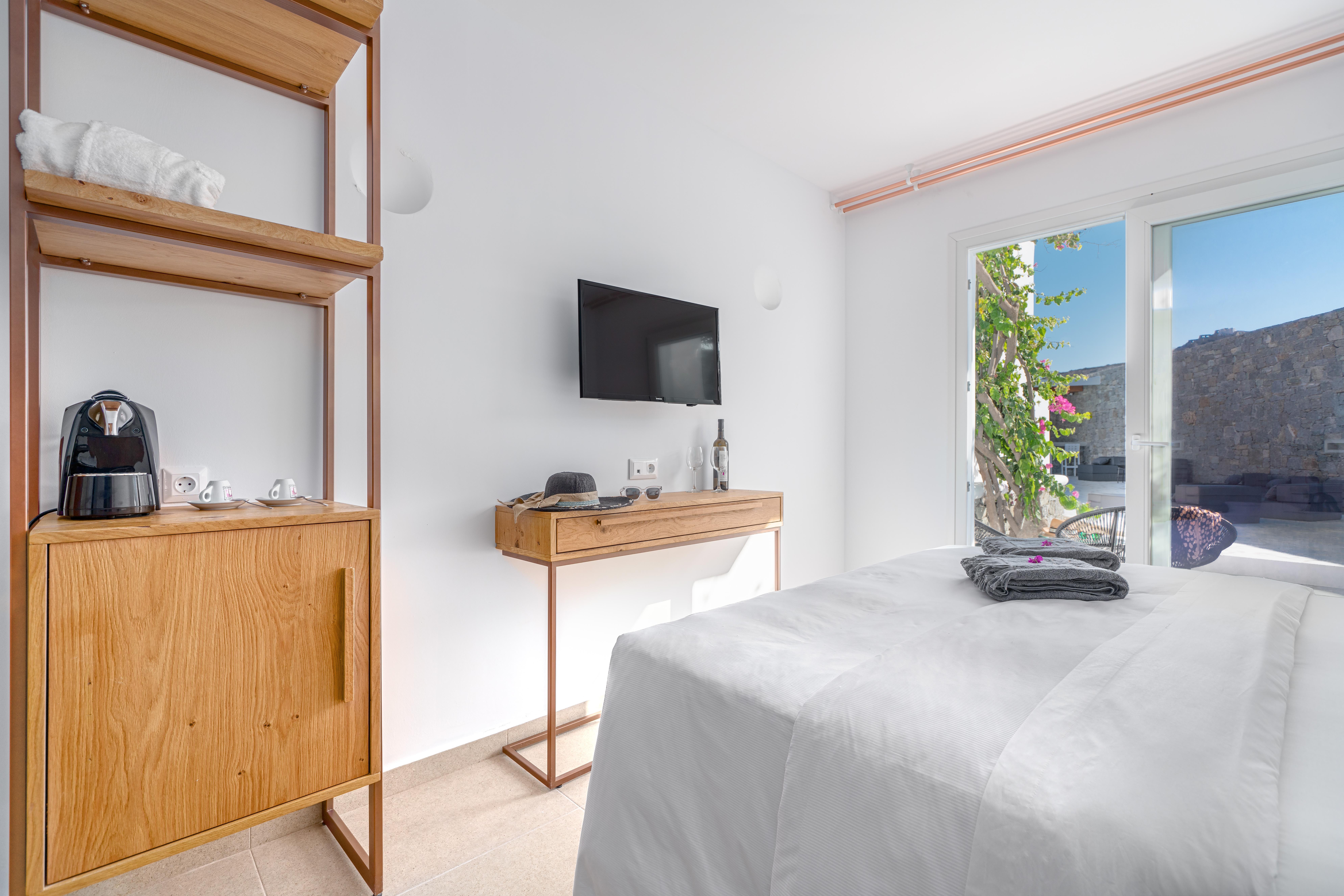 Omnia Mykonos Boutique Hotel & Suites Ornos  Exterior photo